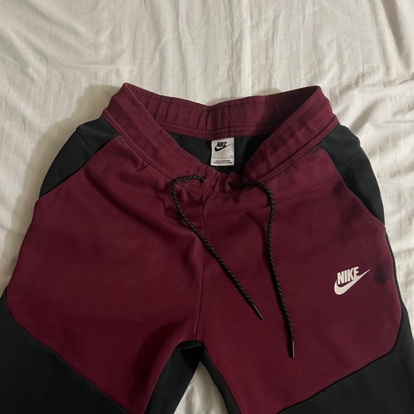 Nike tech fleece pants - Picture 2 of 3